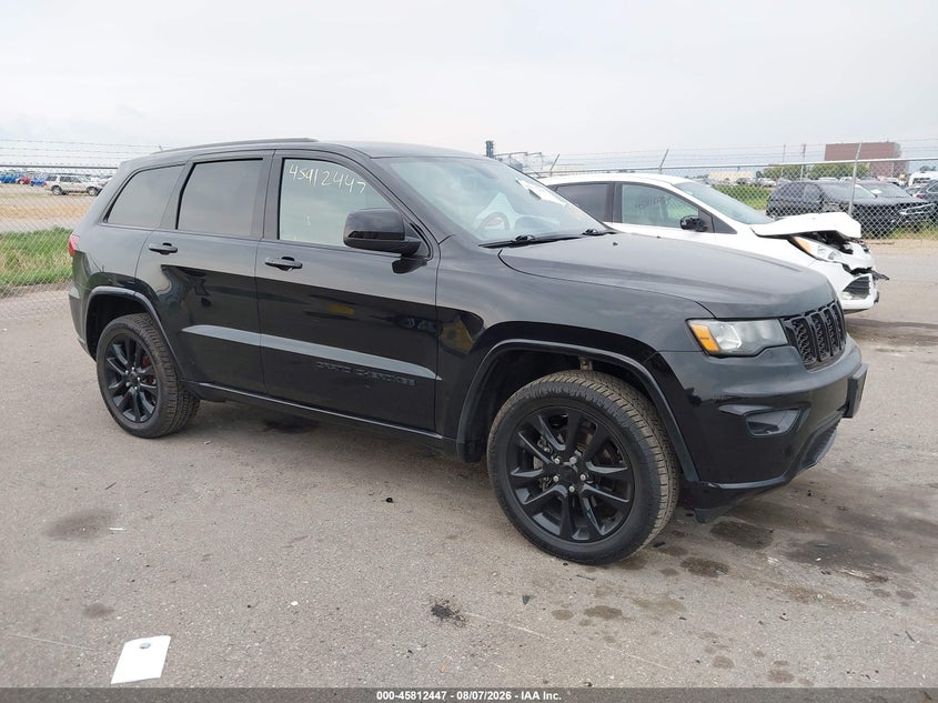 JEEP GRAND CHEROKEE - zdjęcie 13