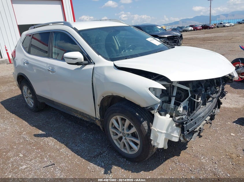 2017 NISSAN ROGUE auction photo 1
