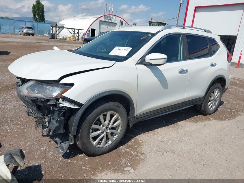 2017 NISSAN ROGUE auction photo 2
