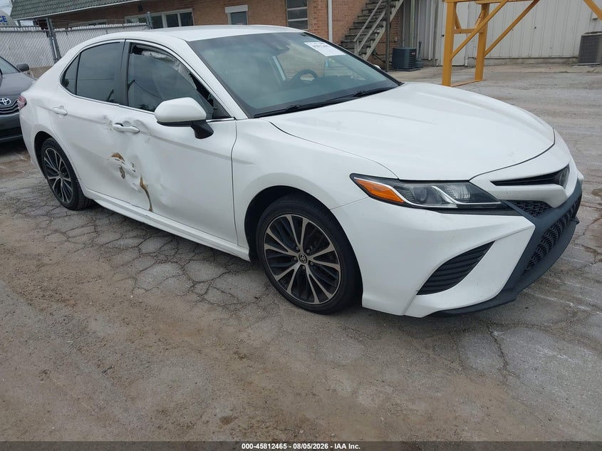 Vin: 4t1g11ak1lu360128, lot: 46311312, toyota camry se 2020 img_1