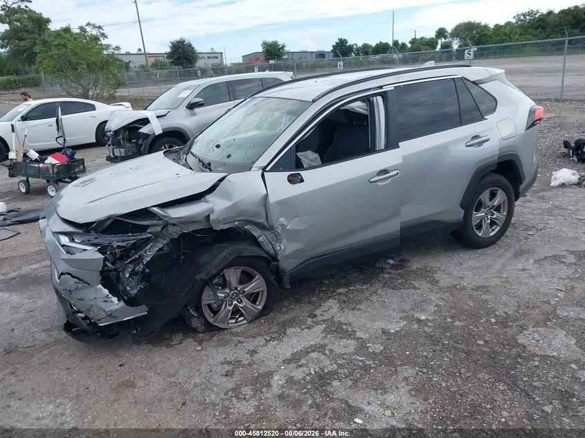 Vin: 2t3w1rfv4sc310182, lot: 46311366, toyota rav4 xle 20252