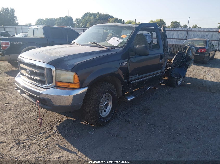 2000 FORD F-250 auction photo 2