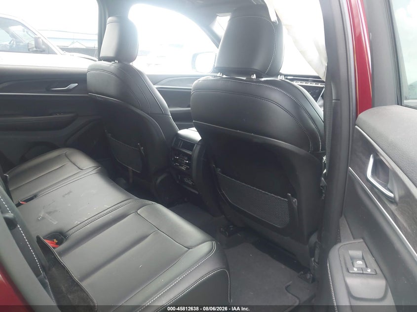 JEEP GRAND CHEROKEE - zdjęcie 8