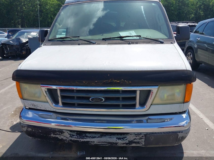 2003 FORD E-150 auction photo 6