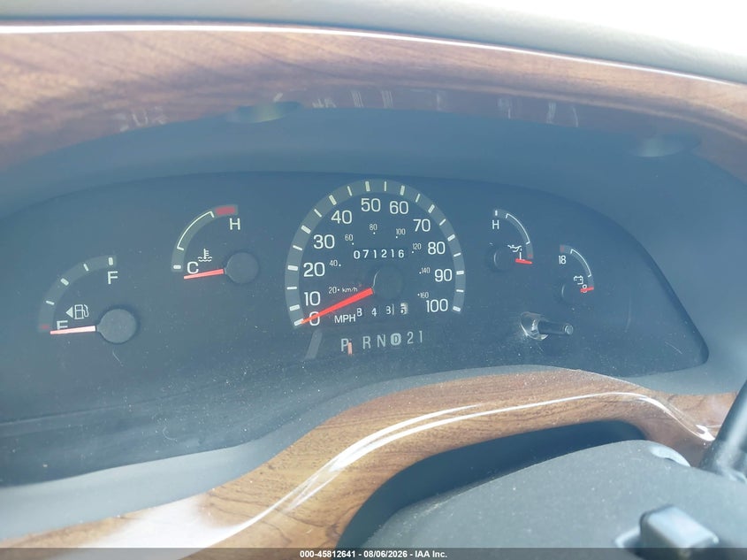 2003 FORD E-150 auction photo 7