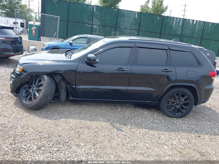 JEEP GRAND CHEROKEE - zdjęcie 14