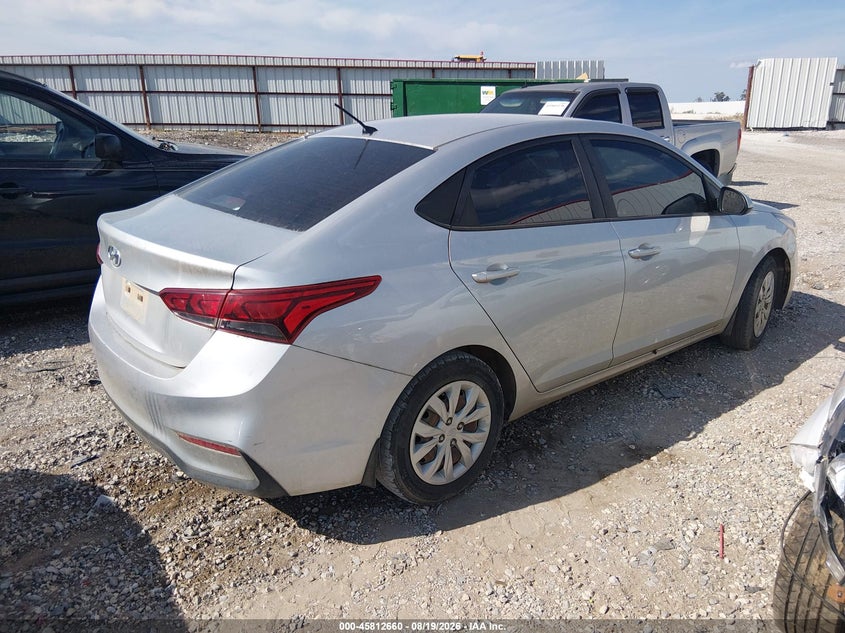 2019 HYUNDAI ACCENT auction photo 4