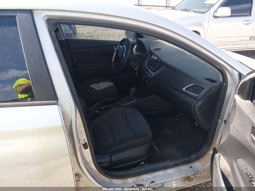 2019 HYUNDAI ACCENT auction photo 5