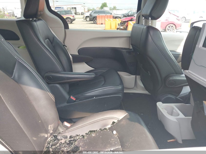 CHRYSLER PACIFICA HYBRID 2023 VIN 2C4RC1L79PR595041