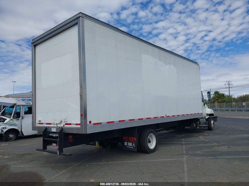 2020 HINO 258/268 auction photo 4