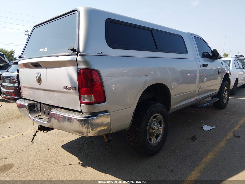 Vin: 3c6ld5at8cg324568, lot: 46311615, ram 2500 st 20124