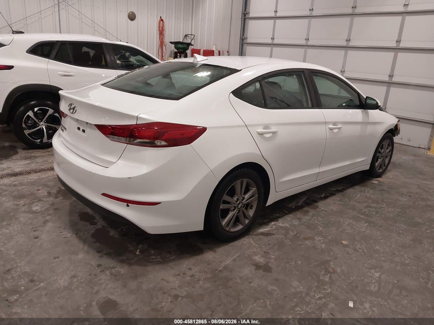 Vin: 5npd84lf3hh207434, lot: 46311711, hyundai elantra se 20174