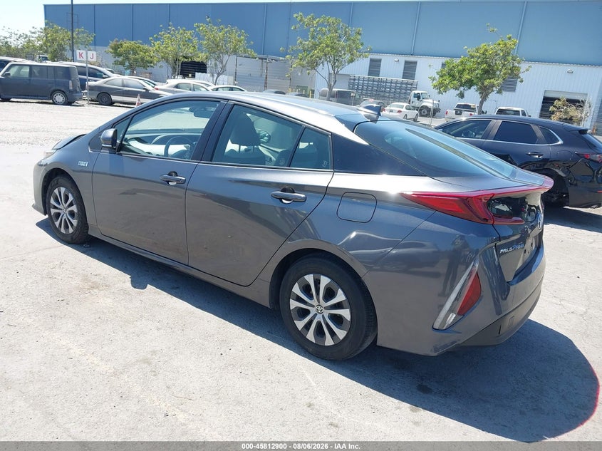 Vin: jtdkamfp1n3217824, lot: 46311746, toyota prius prime xle 20223