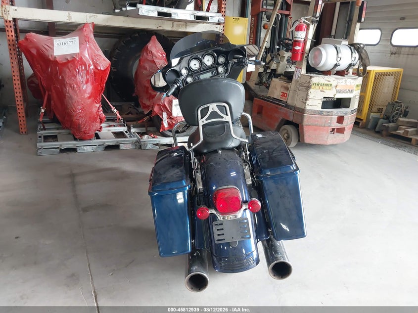2009 HARLEY-DAVIDSON FLHX auction photo 6