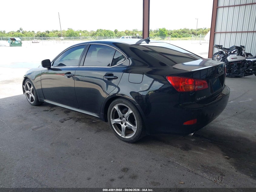 2008 LEXUS IS 350 auction photo 3