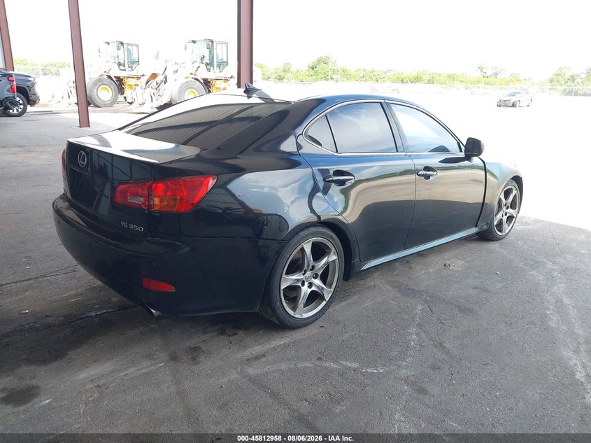 2008 LEXUS IS 350 auction photo 4