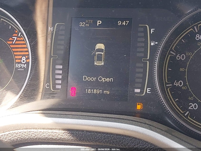 2018 JEEP CHEROKEE auction photo 7