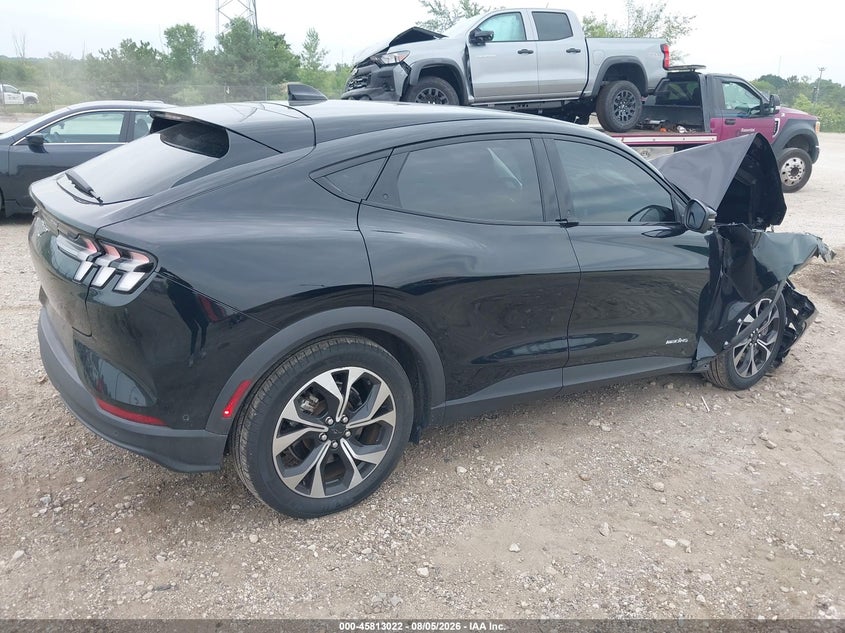 2024 FORD MUSTANG MACH-E auction photo 4