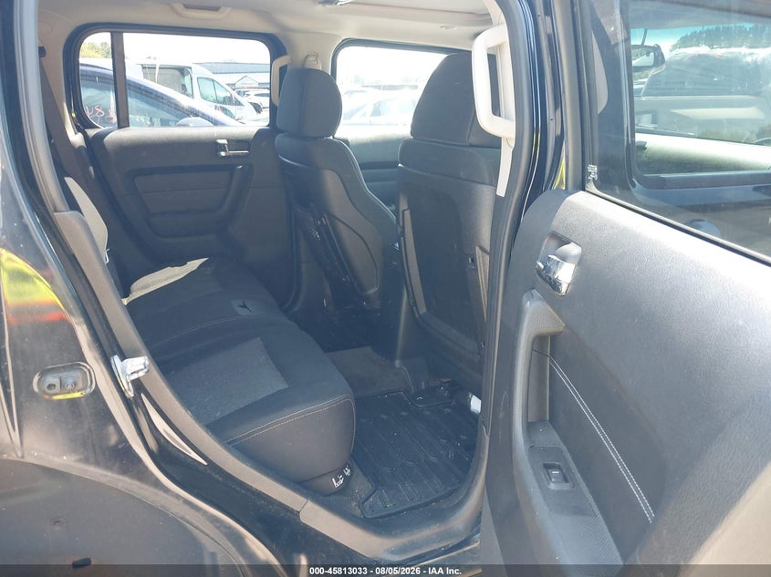 2006 HUMMER H3 SUV auction photo 8