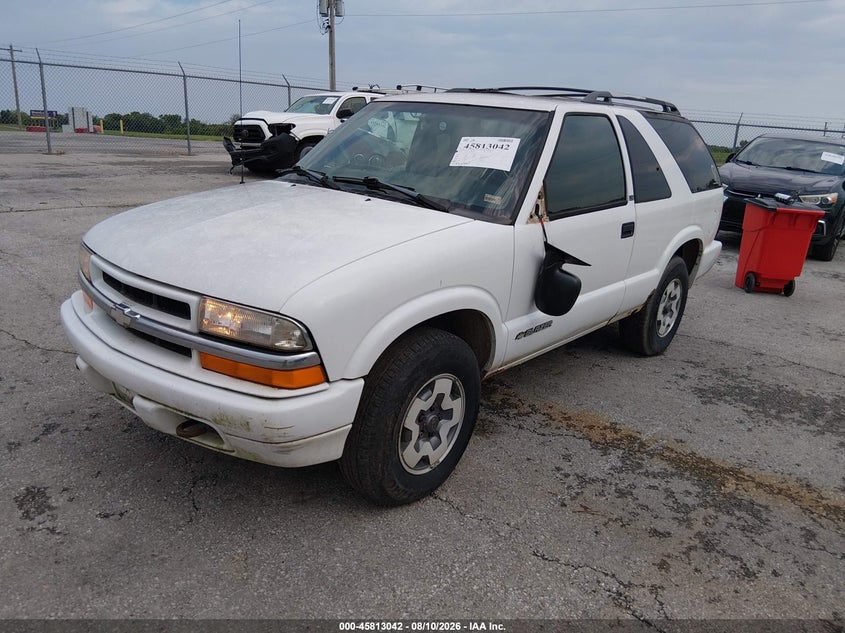 1998 CHEVROLET BLAZER auction photo 2