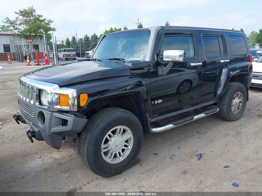2006 HUMMER H3 SUV auction photo 2