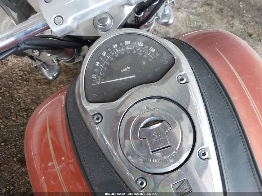 2002 HONDA VTX1800 auction photo 7