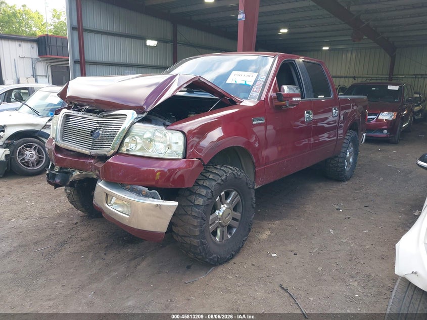 2005 Ford F-150 Fx4/Lariat/Xlt, Перёд и зад, IAAI, VIN 1FTPW145X5KE36830 — фото 2