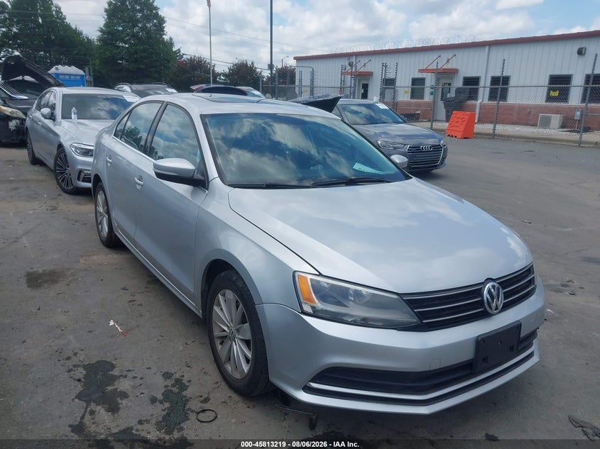 Vin: 3vwd17aj0fm318024, lot: 46312065, volkswagen jetta 1.8t se 2015 img_1