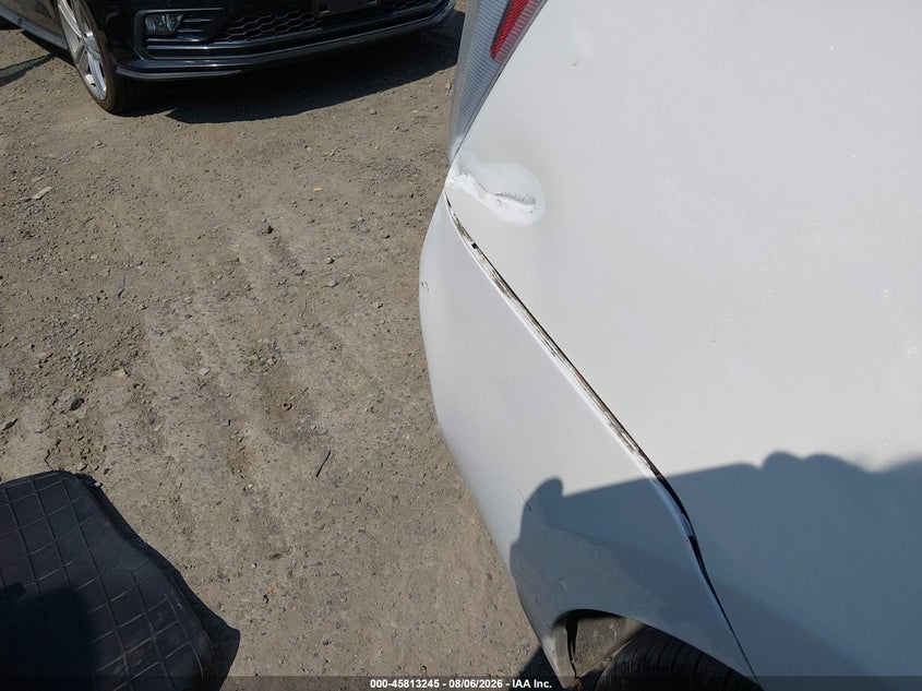 2011 TOYOTA PRIUS HATCHBACK 1.8L I-4 DOHC, VVT, 98HP