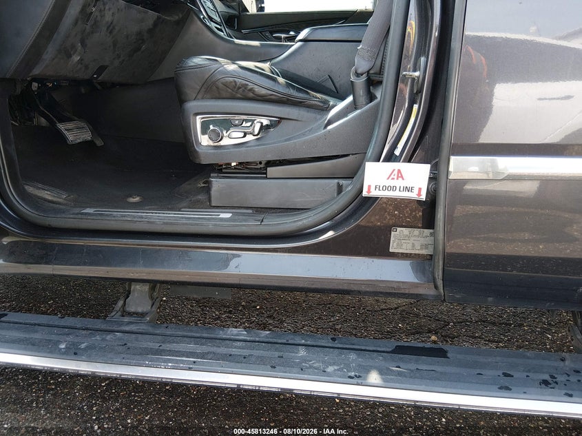 2016 CADILLAC ESCALADE auction photo 6