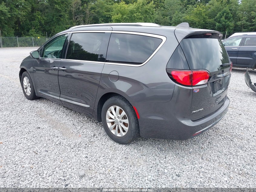 Vin: 2c4rc1bg7jr261602, lot: 46312096, chrysler pacifica touring l 20183