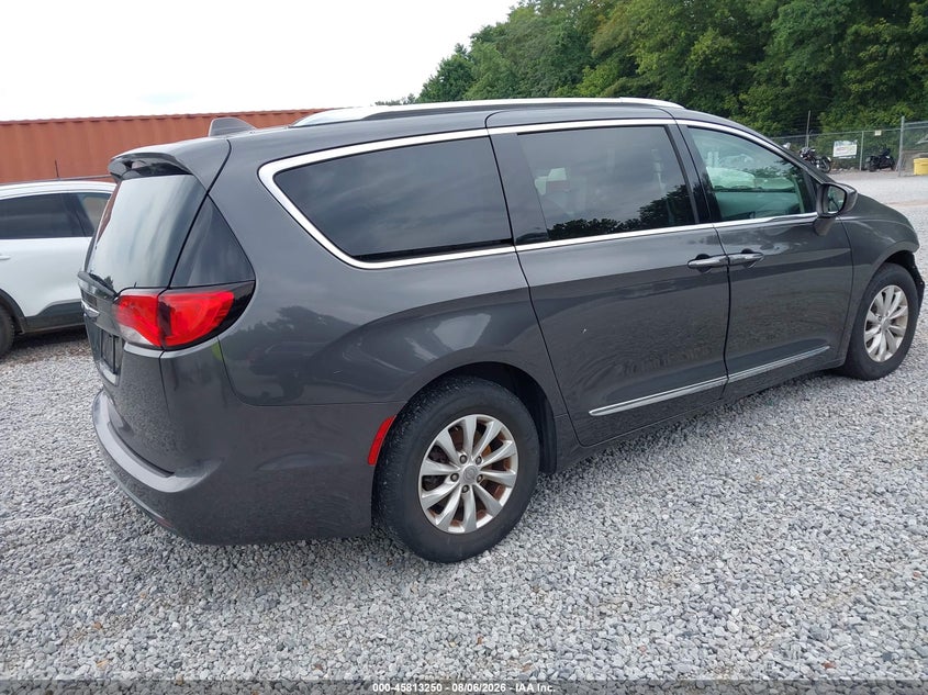 Vin: 2c4rc1bg7jr261602, lot: 46312096, chrysler pacifica touring l 20184