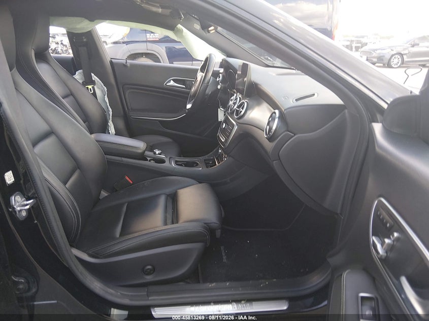 2019 MERCEDES-BENZ CLA 250 auction photo 5