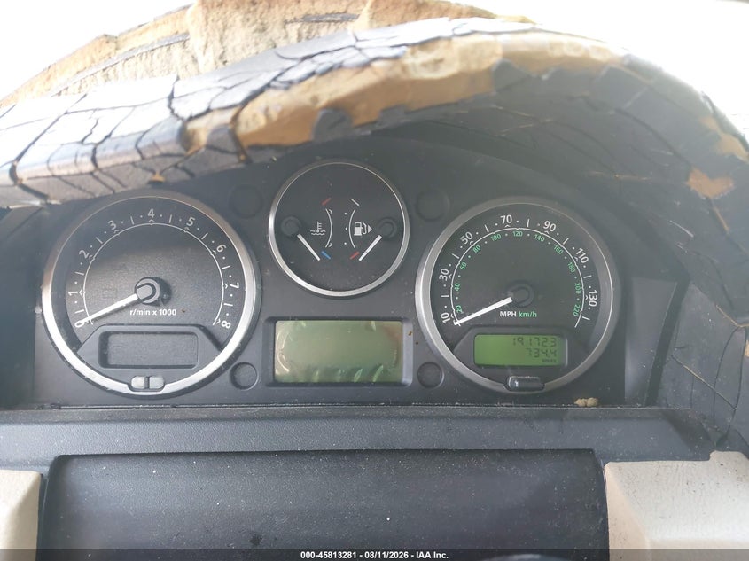 2005 LAND ROVER LR3 auction photo 7
