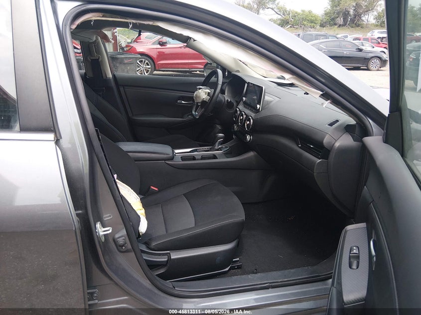 Photo 5 - NISSAN SENTRA