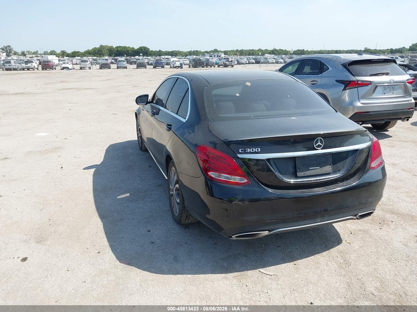 Vin: 55swf4jb3hu196799, lot: 46312279, mercedes-benz c 300 20173