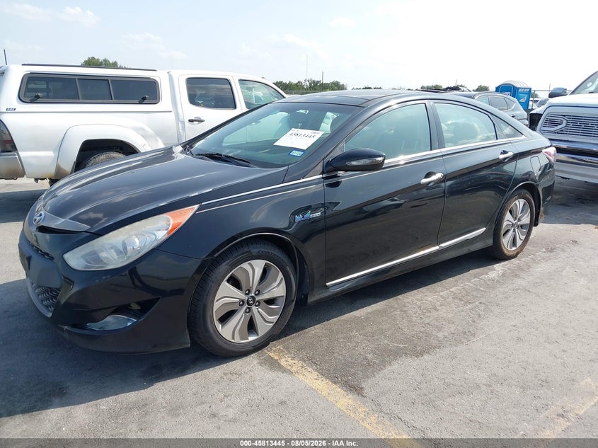 2015 HYUNDAI SONATA HYBRID auction photo 2
