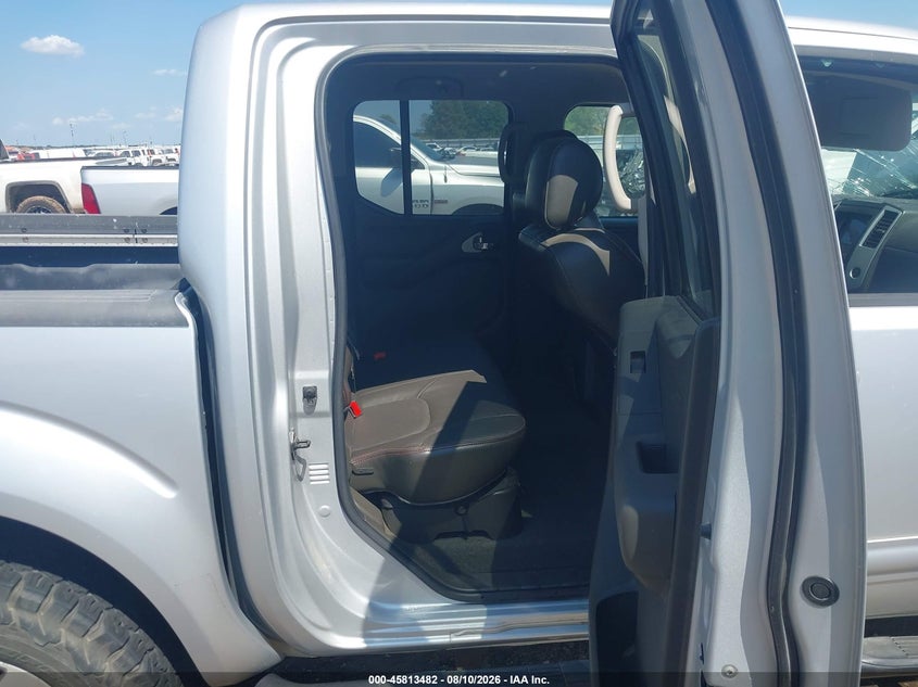 2009 NISSAN FRONTIER auction photo 8