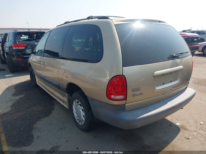 1999 PLYMOUTH GRAND VOYAGER auction photo 3