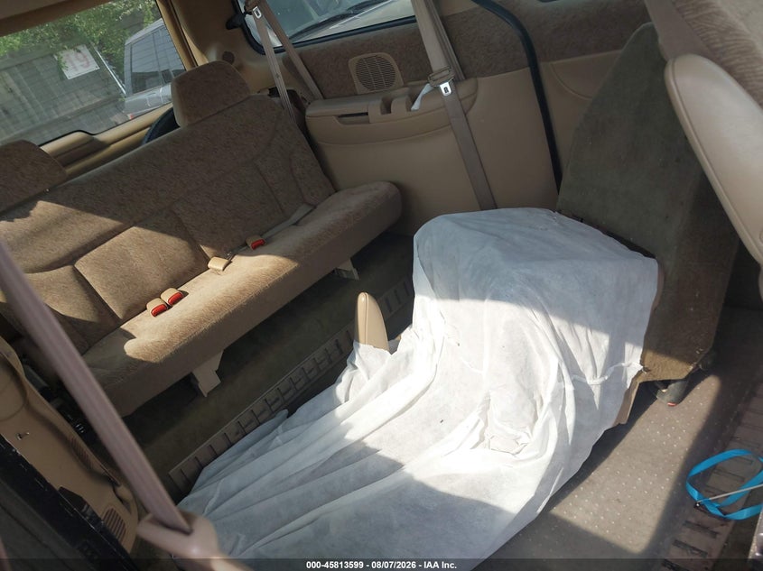1999 PLYMOUTH GRAND VOYAGER auction photo 8