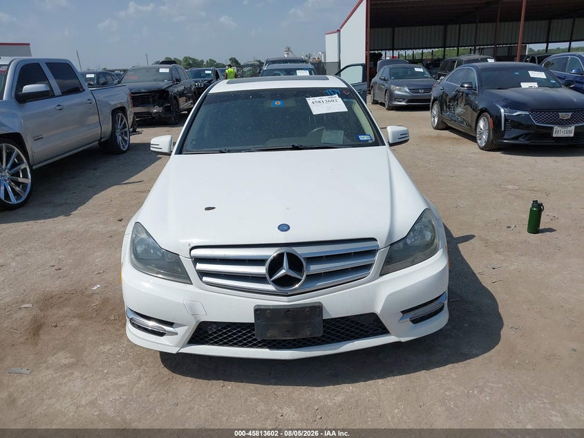 Фото 12 - MERCEDES-BENZ C 250