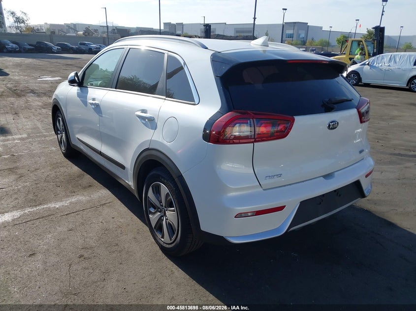 Vin: kndcb3lc8j5210932, lot: 46312544, kia niro lx 20183