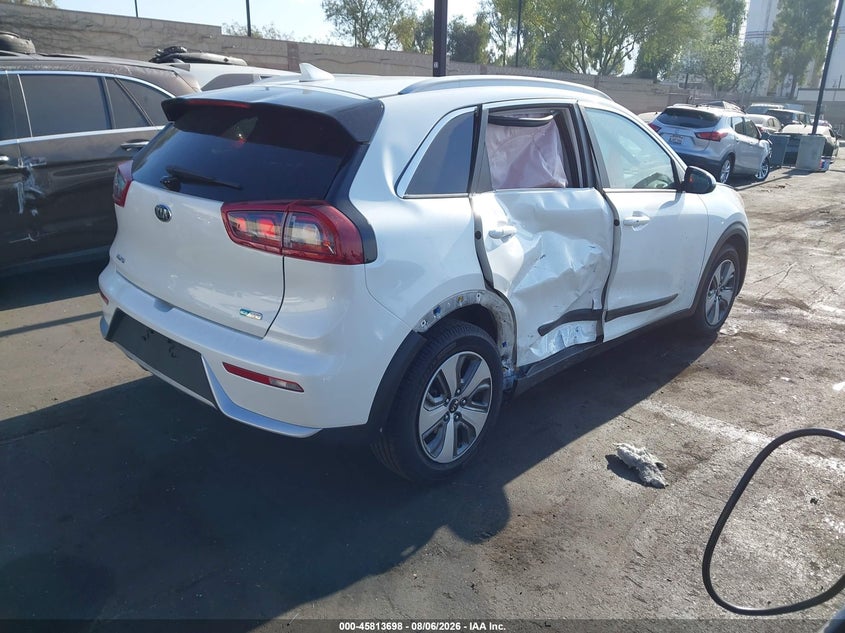 Vin: kndcb3lc8j5210932, lot: 46312544, kia niro lx 20184