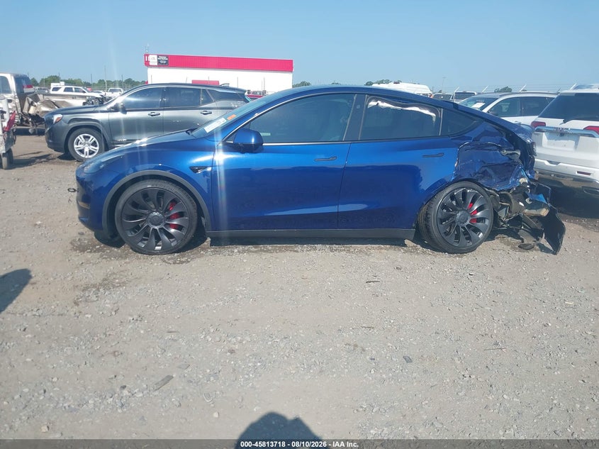 TESLA MODEL Y 2023 VIN 7SAYGDEF8PF836642