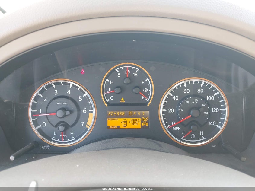 2013 NISSAN ARMADA auction photo 7