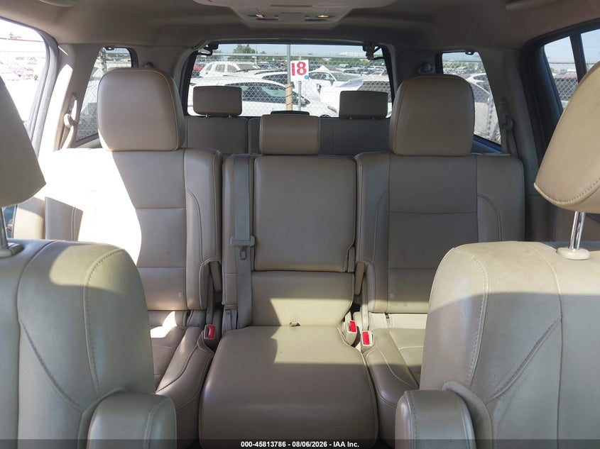 2013 NISSAN ARMADA auction photo 8