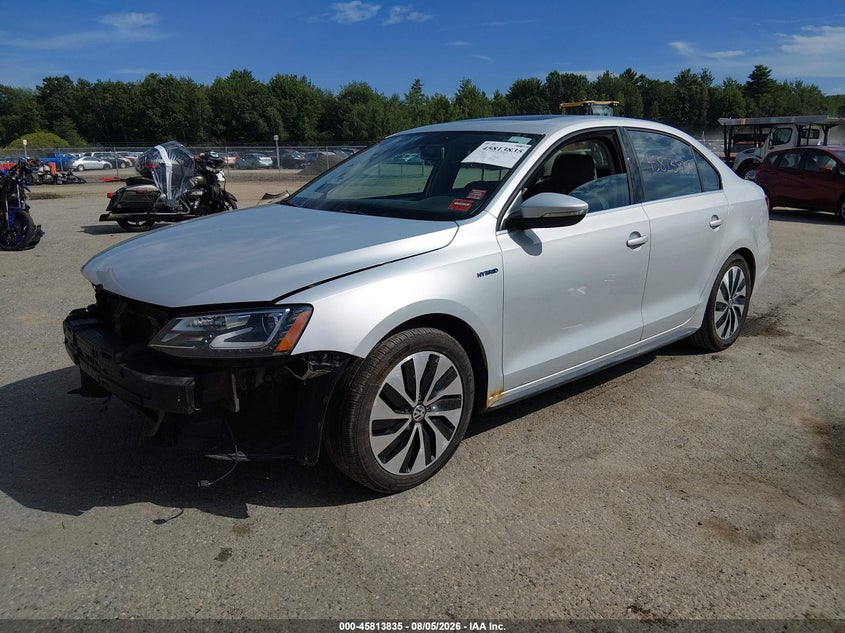 2013 Volkswagen Jetta, Front End, IAAI, VIN 3VW637AJ2DM297693 — photo 2