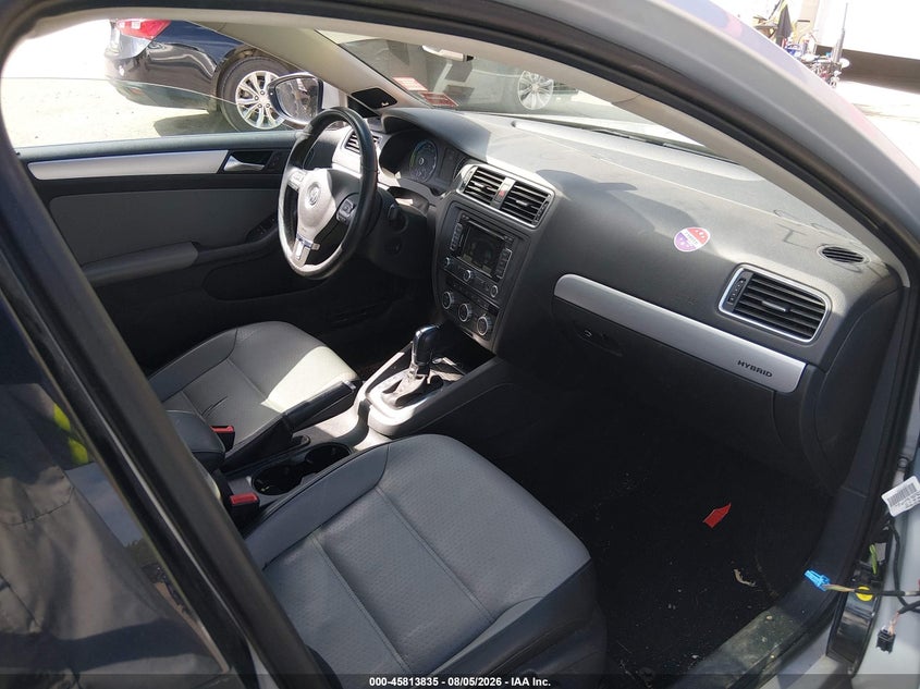 2013 VOLKSWAGEN JETTA HYBRID auction photo 5