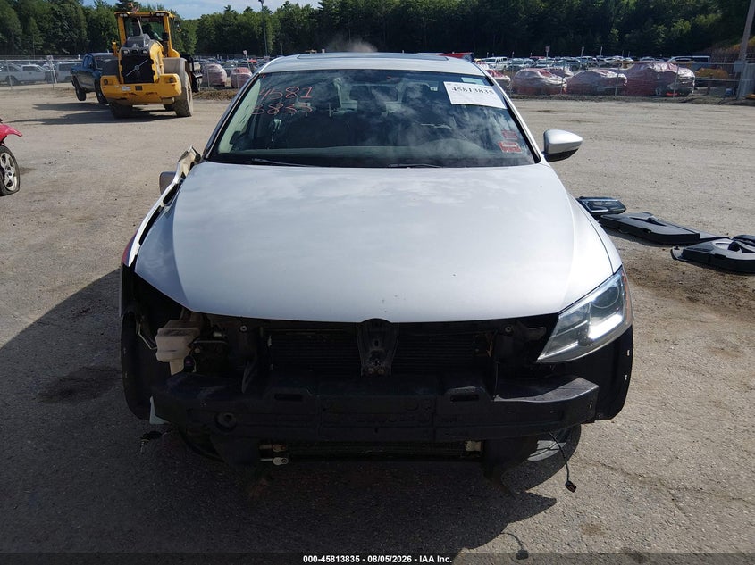 2013 VOLKSWAGEN JETTA HYBRID auction photo 6