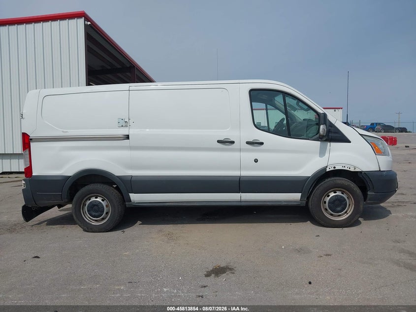 2017 FORD TRANSIT-250 · Photo 14